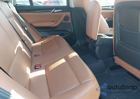 2015 BMW X3 xDrive28I z USA, uszkodzony, nr VIN 5UXWX9C58F0D52464